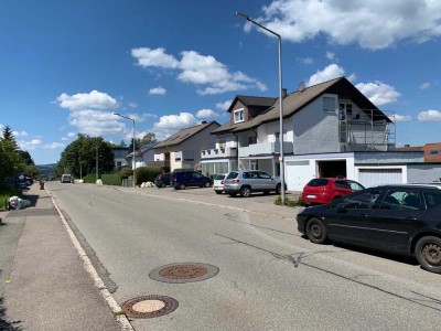 Schöne 2,5-Zimmer-Wohnung mit EBK in Schramberg