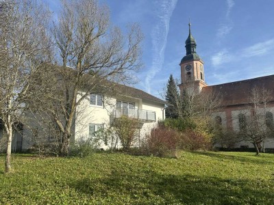 60er-Jahre Pfarrhaus mit paradiesischem Garten (Erbpacht) bei Donaueschingen