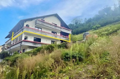 Privatverkauf Helle 4,5 Zimmer Wohnung mit Balkon, Keller und Garage in Forbach VHB