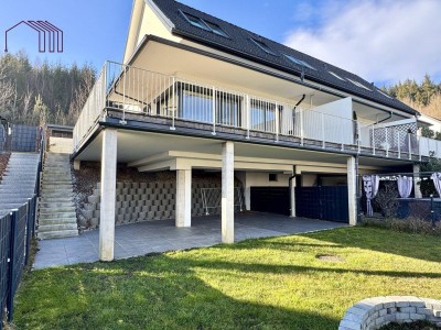 NATURNAHES WOHNEN : Schöne Maisonette mit Garten, Terrasse und zwei Parkplätzen am Waldrand