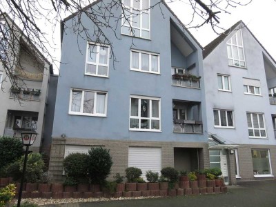 Zentrale Eigentumswohnung mit Tiefgaragenstellplatz – Ideal für Kapitalanleger oder Selbstnutzer!
