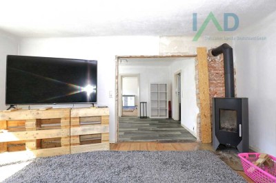 ***Niederkirchen: Geräumiges, renoviertes Haus***