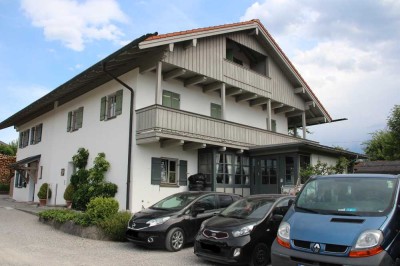4 Zimmerwohnung mit Garten und überdachter Terrasse, Barrierefrei