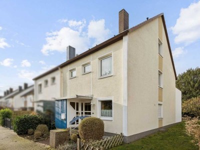 Ideal für eine Familie: Charmante Doppelhaushälfte in ruhiger Lage von  Pattensen