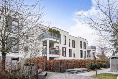 Gehobene 4-Zi.-Whg. mit Terrasse und zwei Bädern, in ruhiger Seitenstraße