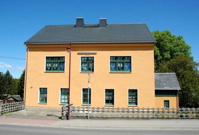 Mehrfamilienhaus mit Nebengelass -zum fairen Preis