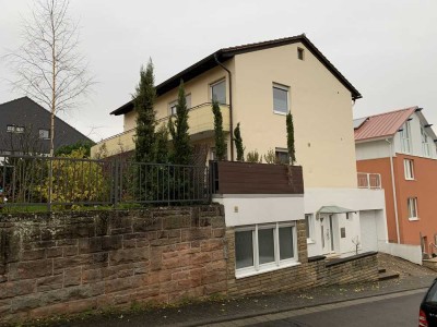 Einfamilienhaus mit Einliegerwohnung und viel Platz (Nutzfläche), 6 Zimmer, Bad Dürkheim