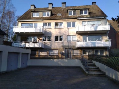 Schöne 3 Zimmer Dachgeschoßwohnung in Essen-Heisingen zu vermieten - max. 1 Kind