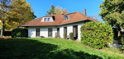 Geräumiges und vollst. renoviertes 6-Raum-Einfamilienhaus im Zentrum von Kelberg