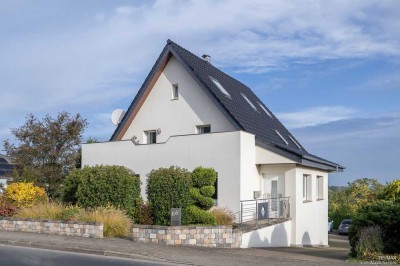 Charmantes Mehrgenerationenhaus in ruhiger Lage!