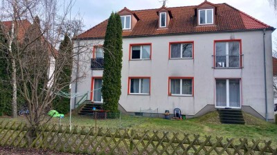 Schöne 3-Raum-Wohnung in ruhiger Lage (Anfragen bitte nur per E-Mail)