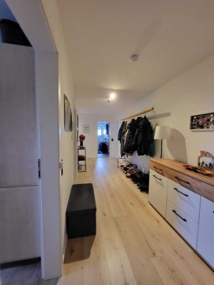 Moderne 3-ZKB-Wohnung mit Balkon in Laudenbach – sofort beziehbar, gehobene Ausstattung