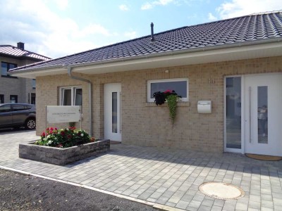 EXKLUSIVES NEUBAU-BUNGALOW IN ANKUM – Ideal für Wohnen & Gewerbe!