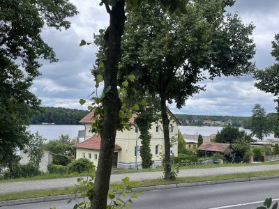 Großzügige Altbauwohnung | Loggia & Stellplätze | klassische Villa | Grünheide | bei Tesla