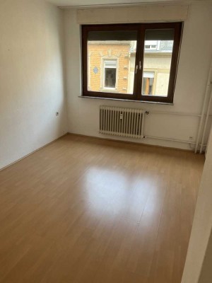 2 Zimmer Wohnung in guter Südstadtlage