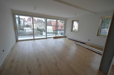 Neubau! 3-Zi.-Hochparterre-Whg. (ca. 93 m²) mit ca. 12 m² Balkon am südöstlichen Altstadtrand von...