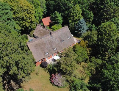 Landhaus mit Privatpark - Ein Zuhause der Extraklasse mit Privatsphäre und Prestige - Reserviert