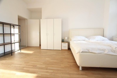 Kurzzeitvermietung! Sonnige, schön möblierte 1-Zimmer-Wohnung in zentraler Lage!