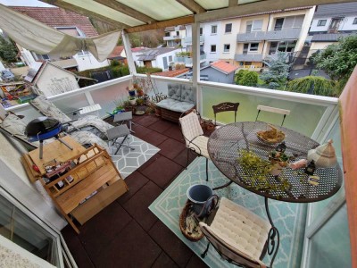 Helle 4-Zimmer Maisonette-Wohnung mit Balkon und Wintergarten in Nürtingen