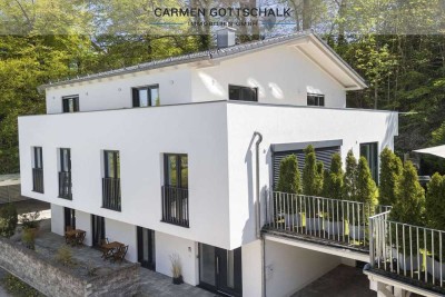 Moderne Villa mit separater Einliegerwohnung