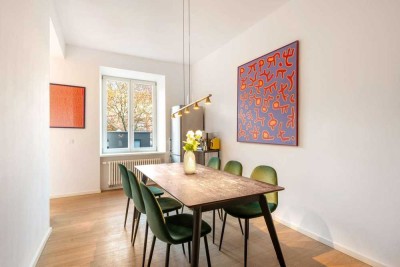 Urbaner Rückzugsort: Charmante 3-Zimmer-Wohnung mit Wohnküche im sanierten Altbau