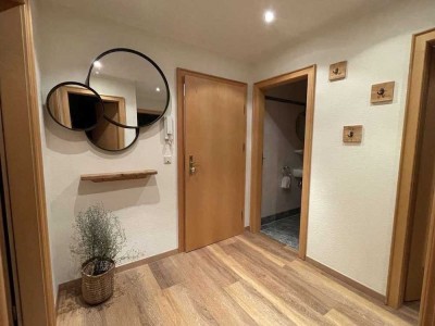 Gemütliche, möblierte 2-Zimmer-Wohnung im OG mit Südbalkon