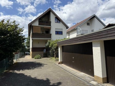 Blick ins Grüne - 3,5 Zimmer Wohnung mit Doppelgarage