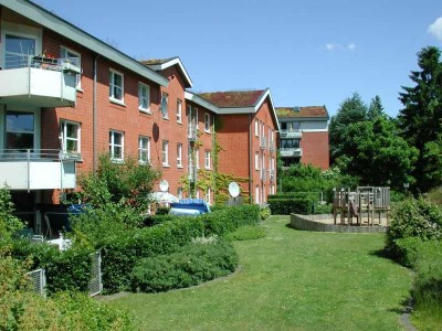 Renovierte und individuelle 2-Zimmer-Wohnung (Anmietung nur mit WBS) !