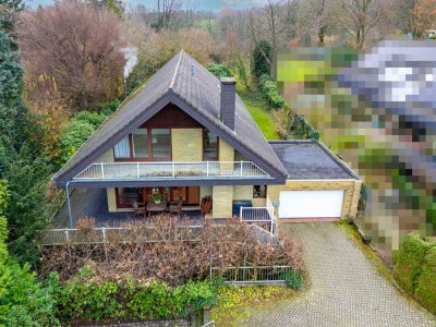 Odenthal-Glöbusch: Dreifamilienhaus mit großem Grundstück und viel Wohnfläche!