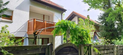 Ruh. Familienparadies: Garten, 2 Terrassen, Spielplatznähe, autofrei, Einkaufsmöglichkeiten, ÖPNV