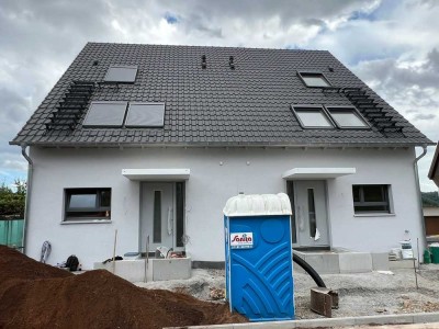 Neubau, geräumige Doppelhaushälfte in ruhiger Lage Bietigheim-Bissingen
