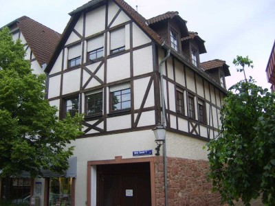 Komfort Maisonette im Zentrum. Wie im eigenen Haus!