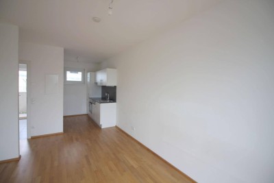 ZENTRALE 2-ZIMMER-WOHNUNG MIT BALKON