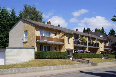 Schöne 2 Zi.-Whg., gern an Einzelperson ab 35/40 Jahre