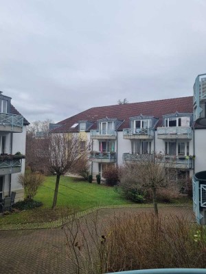 Helle 2-Zimmer Wohnung mit Sonnebalkon und Einbauküche in Sürth