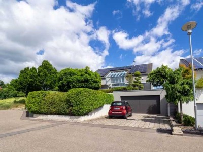 *keine Provision für Käufer* Elegantes, modernes, hochwertig ausgestattetes Architektenhaus