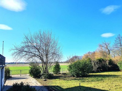Villa Romantik in Ortsrandlage – direkter Blick auf die Pfälzische Toskana – großes Areal!