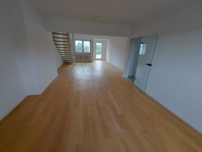 2-Zimmer Maisonette-Wohnung in Düsseldorf-Gerresheim