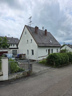 Zweifamilienhaus in toller Lage
