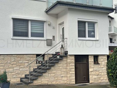 Edermünde: Modernisiertes Zwei-Parteien-/Mehrgenerationenhaus mit Balkon und Garage