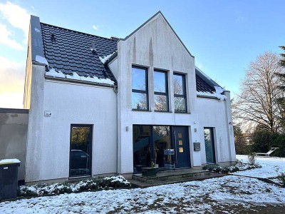 Modernes Einfamilienhaus mit Garage und Garten in Nienstädt-Liekwegen