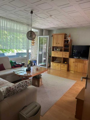 Helle 4-ZKB-Wohnung mit Balkon & Tiefgarage – Provisionsfrei!