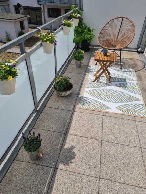 Schöne 1-Zimmer Wohnung mit Balkon und modernisiertem Badezimmer