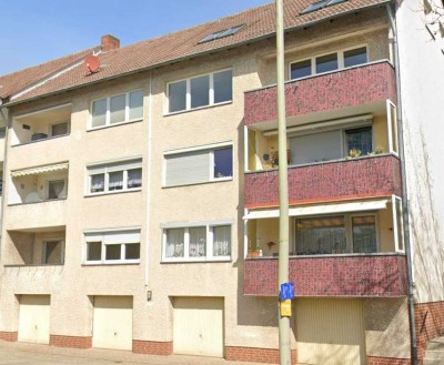 Schöne und gepflegte 2-Zimmer-Wohnung mit Balkon und Einbauküche in Helmstedt