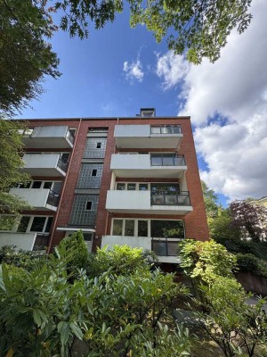 Erstbezug nach Kernsanierung | 1 Zi Wohnung Barmbek Süd mit Balkon & TG Stellplatz