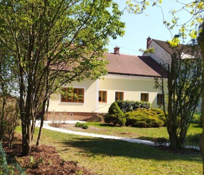 Langenzersdorf: Miethaus mit großem Garten