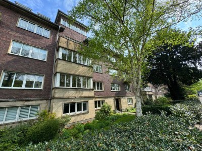 Ihr neues Zuhause im Bismarckviertel: Helle Erdgeschosswohnung mit Balkon und Gemeinschaftsgarten