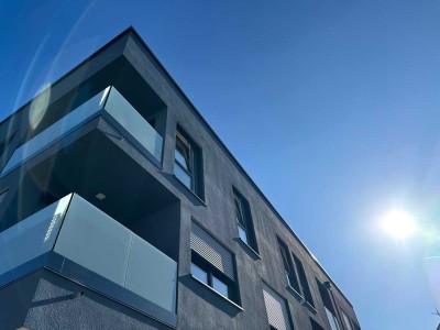 Penthouse mit hochwertiger EBK, Terrasse, Fußbodenheizung, Aufzug & Tiefgaragenstellplatz