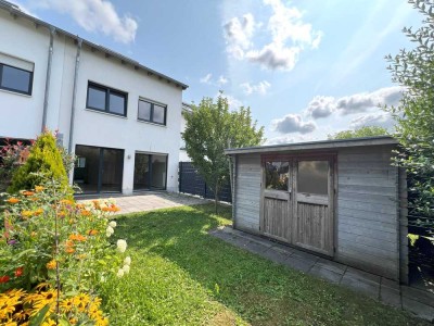 modernes Reihenmittelhaus mit 5 Zimmern und Garten in Aachen-Kornelimünster