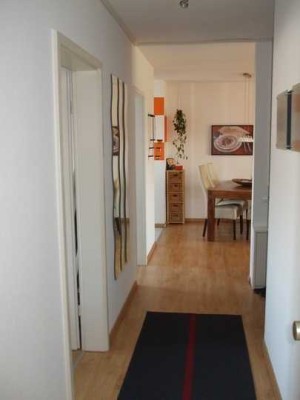 Sehr helle gemütliche 2-Zi. Wohnung in Nidderau/Heldenbergen zu vermieten